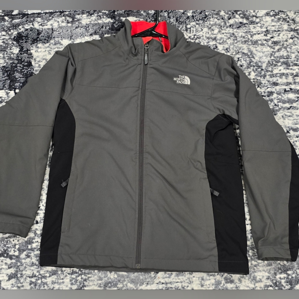 Boys North Face XL Jacket probably about a Men's medium